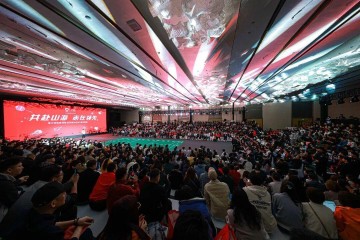 开云中国-关注｜“幼苗计划”正式发布，李宁羽网匹2026 Q3订货会在成都举行